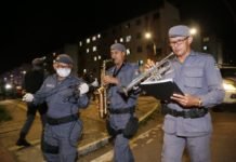 Patrulha Musical: PM do Amapá leva alegria a moradores em quarentena