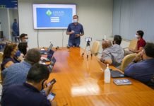 Estado mantém quarentena nas escolas e limita bares e restaurantes para até 22h