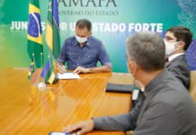 Waldez sanciona lei que autoriza Governo do Estado pagar a conta de água dos amapaenses em dezembro