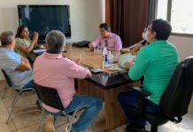 Prefeitura de Santana realiza tratativas com a Universidade Federal do Amapá sobre oferta de cursos de graduação aos professores da educação básica da rede