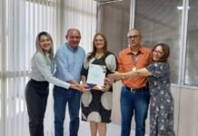 Acordo de cooperação técnica para realização de cursos de formação inicial e continuada é assinado entre Macapatur e Fecomércio